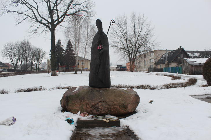 Памятник святому Валентину