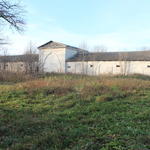 Усадьба Обуховичей: конюшня (Великая Липа), ноябрь 2013