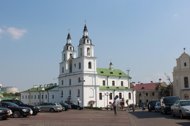 Монастырь бернардинок: собор Св. Духа (кафедральный православный)