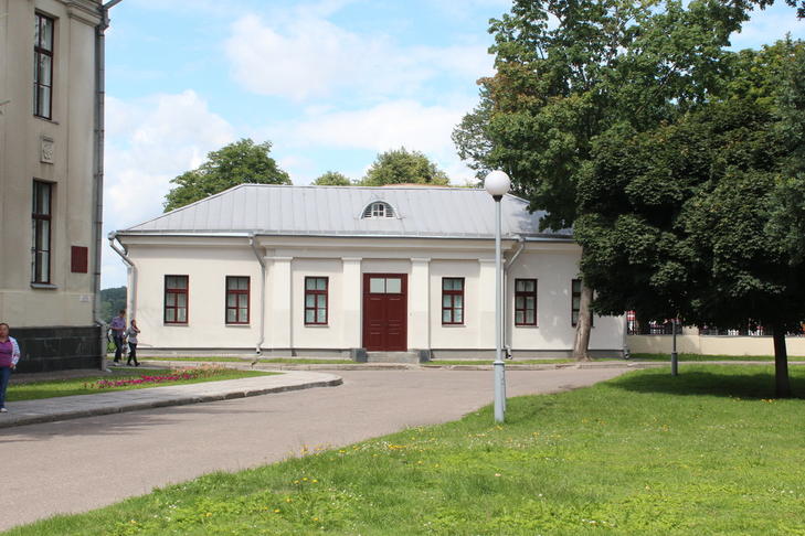 Новый замок: кордегардия