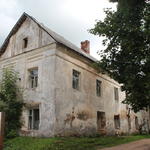 Монастырь кармелитов: жилой корпус (Мядель), август 2013