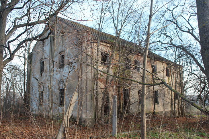 Усадьба Обуховичей: флигель