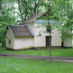 Усадьба Друцких-Любецких: ледовня (Новое Поле), май 2014