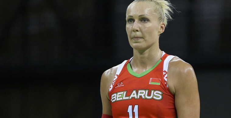 Елена Левченко