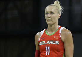 Елена Левченко