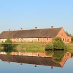 Усадьба Сулистровских: дом для рабочих (Комарово), июнь 2016